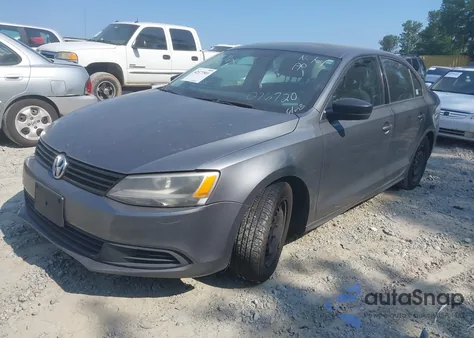 2011 Volkswagen Jetta 2.0L S z USA, uszkodzony, nr VIN 3VW2K7AJ5BM076720